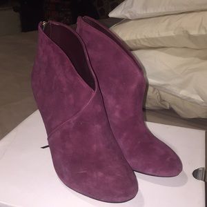 These suede booties go great with jeans/dress